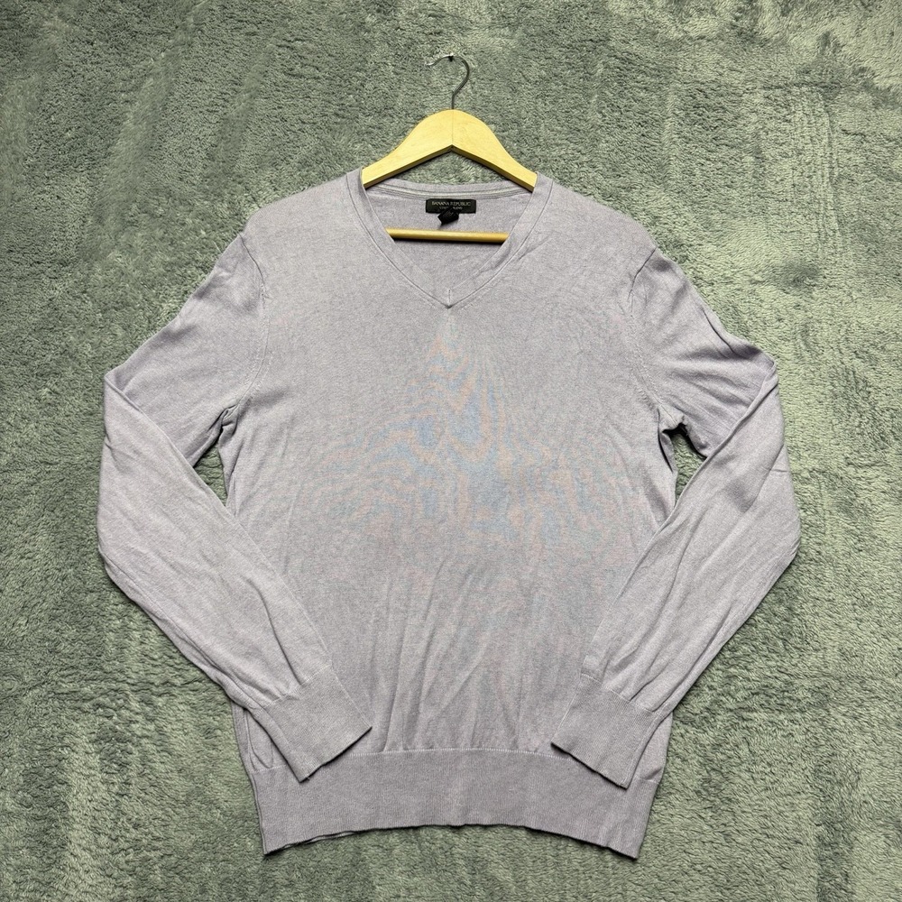 Banana Republic Sweater Mens M Lilac Silk Cotton Cashmere Luxury Blend V-Neck
